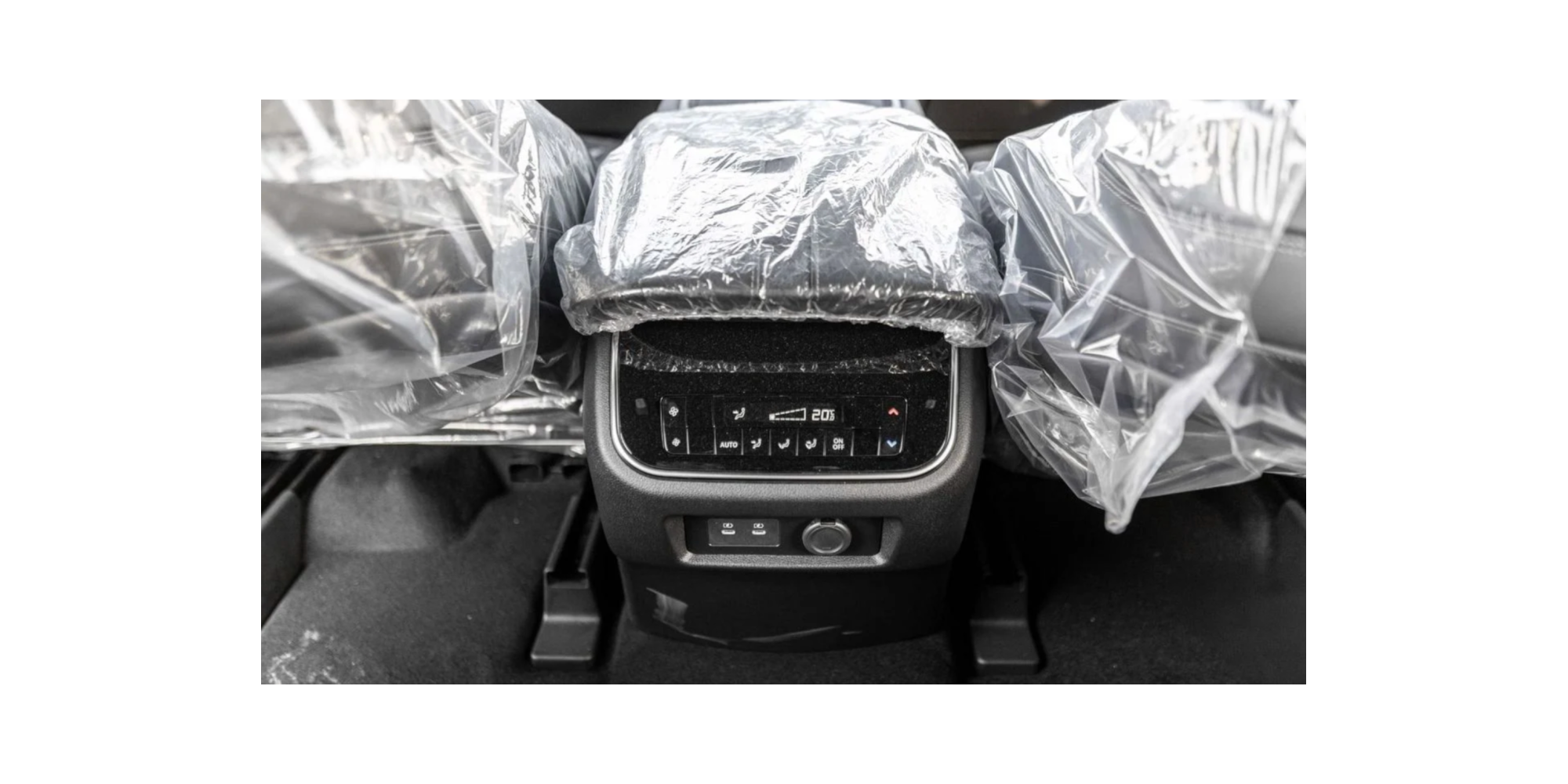 Nissan Patrol SE T2 3.8L V6 Petrol 8 Seats Modena Motors