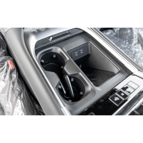 Nissan Patrol SE T2 3.8L V6 Petrol 8 Seats Modena Motors