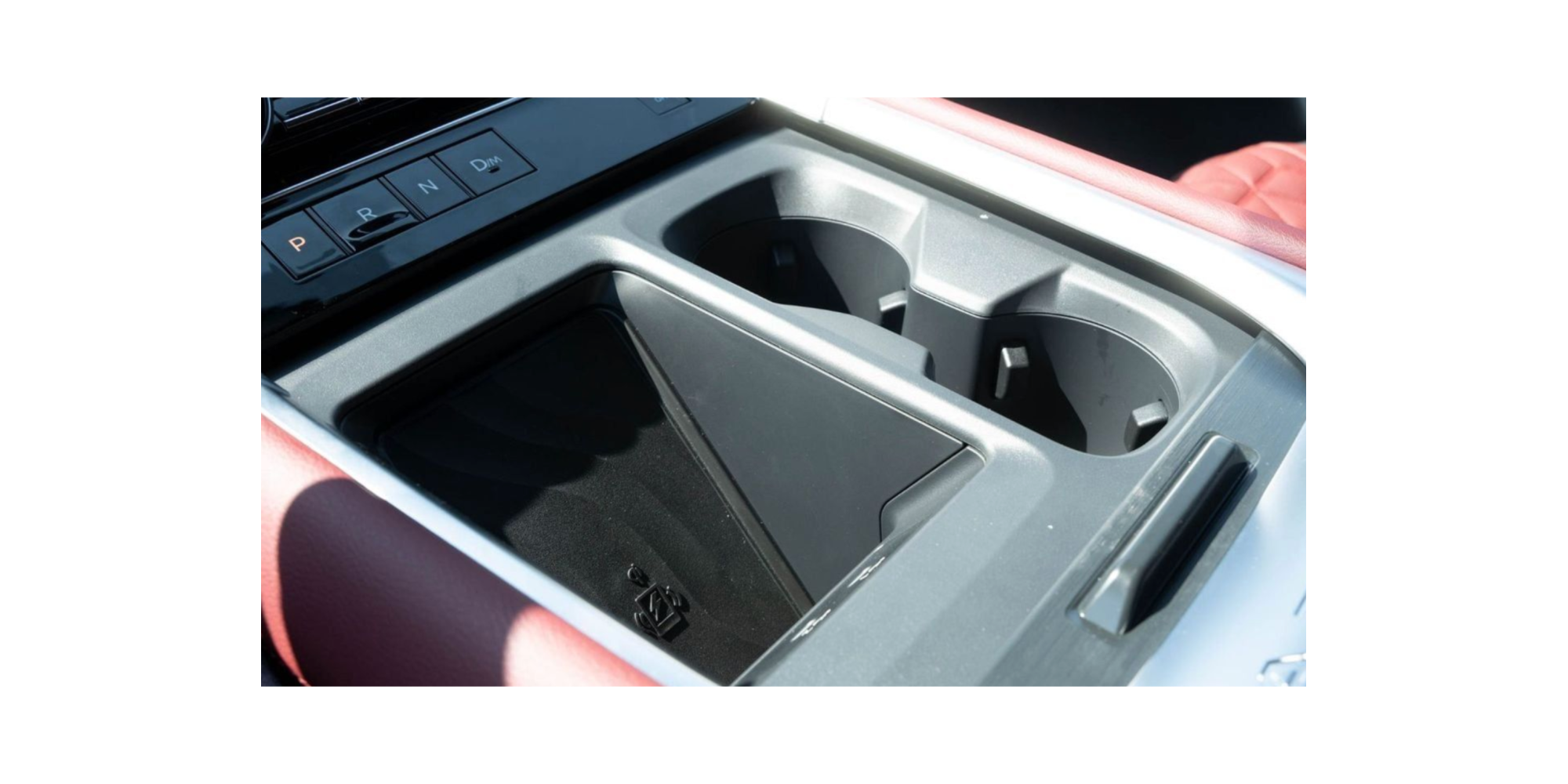 Nissan Patrol SE Platinum City 3.8L V6 Petrol 8 Seats Modena Motors