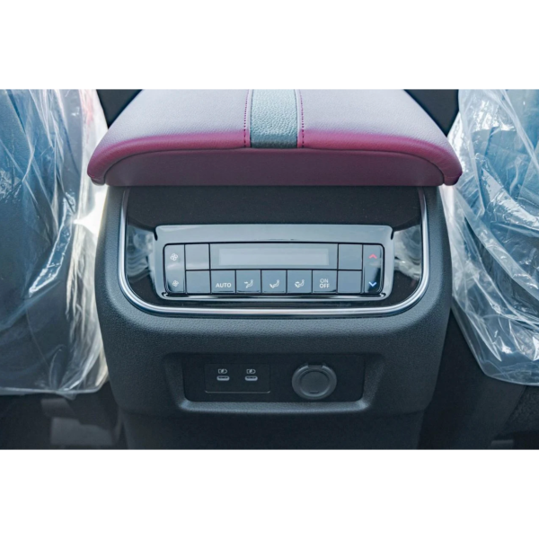 Nissan Patrol SE Platinum City 3.8L V6 Petrol 8 Seats Modena Motors