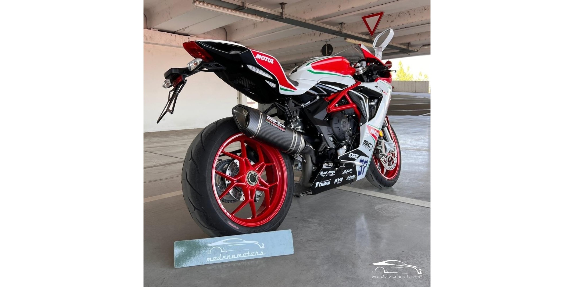 MV Agusta F3 800 RC | Racing Excellence Motorcycle