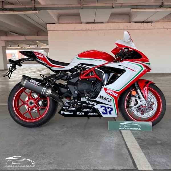 MV Agusta F3 800 RC | Racing Excellence Motorcycle