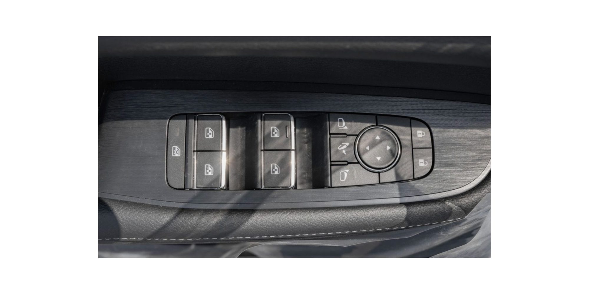 Nissan Patrol LE T1 3.5L Twin Turbo V6 8 Seats Modena Motors