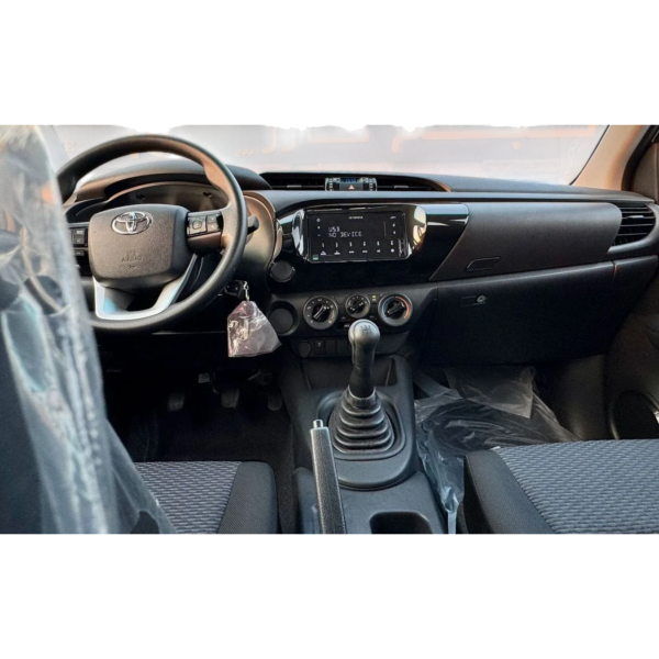 Toyota Hilux Double Cab 2.4 Diesel 4x2 Manual Truck