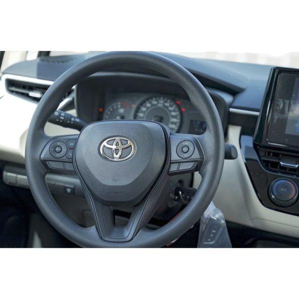 Toyota Corolla Sedán 1.6 gasolina, cambio automático CVT, nuevo