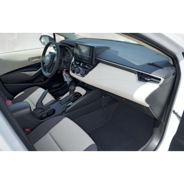Toyota Corolla Sedán 1.6 gasolina, cambio automático CVT, nuevo