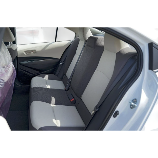 Toyota Corolla Sedán 1.6 gasolina, cambio automático CVT, nuevo