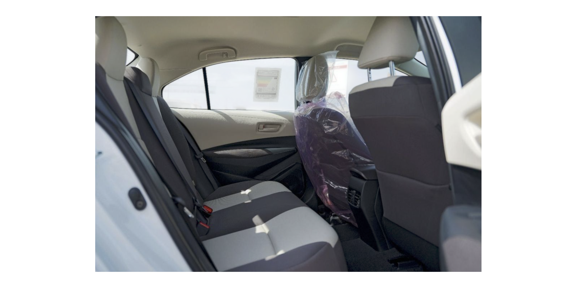 Toyota Corolla Sedán 1.6 gasolina, cambio automático CVT, nuevo