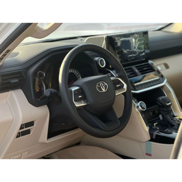 Toyota Land Cruiser 300 GXR 3.5 V6 Twin Turbo Petrol