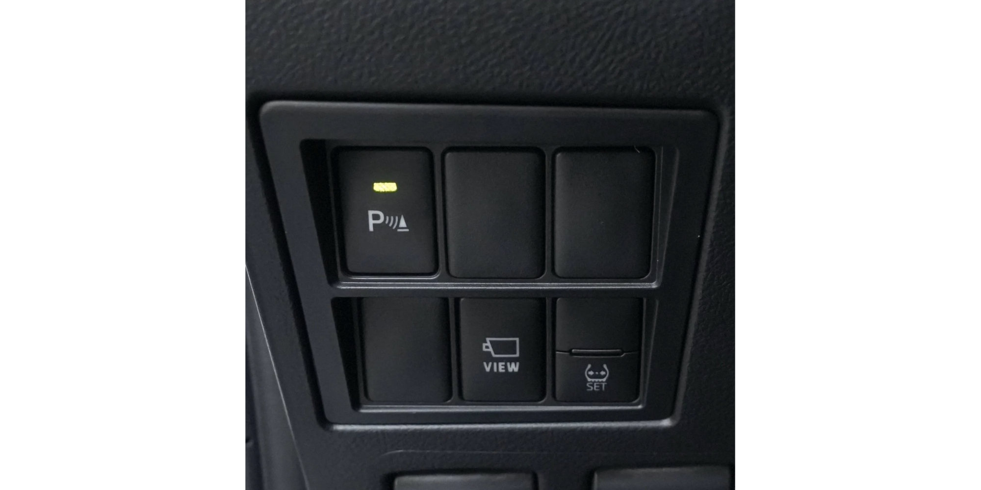 Toyota Hilux GR Sport 4.0 Petrol Automatic
