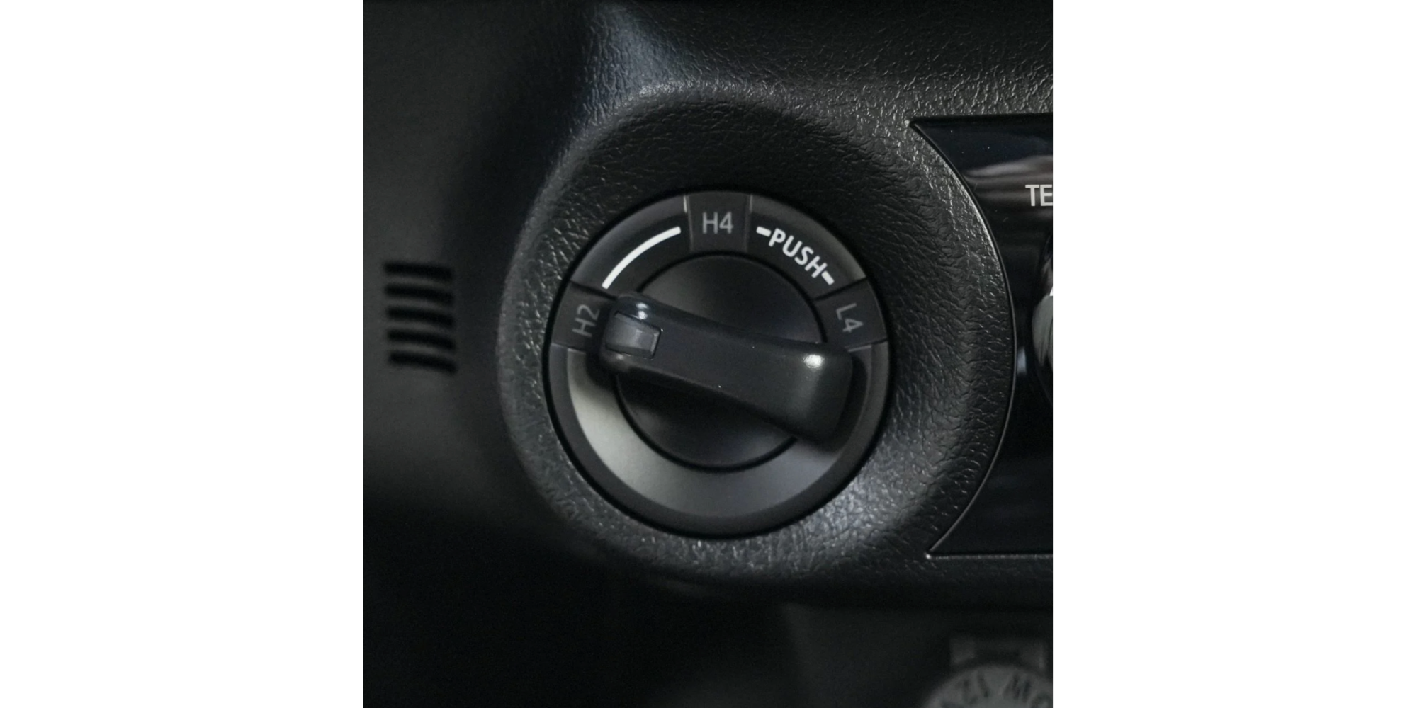 Toyota Hilux GR Sport 4.0 Petrol Automatic