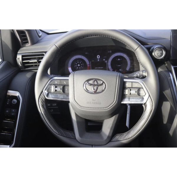 Toyota Land Cruiser 300 VXR 3.5L V6 Twin Turbo Hybrid 7 Seats