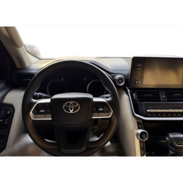 Toyota Land Cruiser 300 GXR 4.0L V6 Petrol 7 Seats