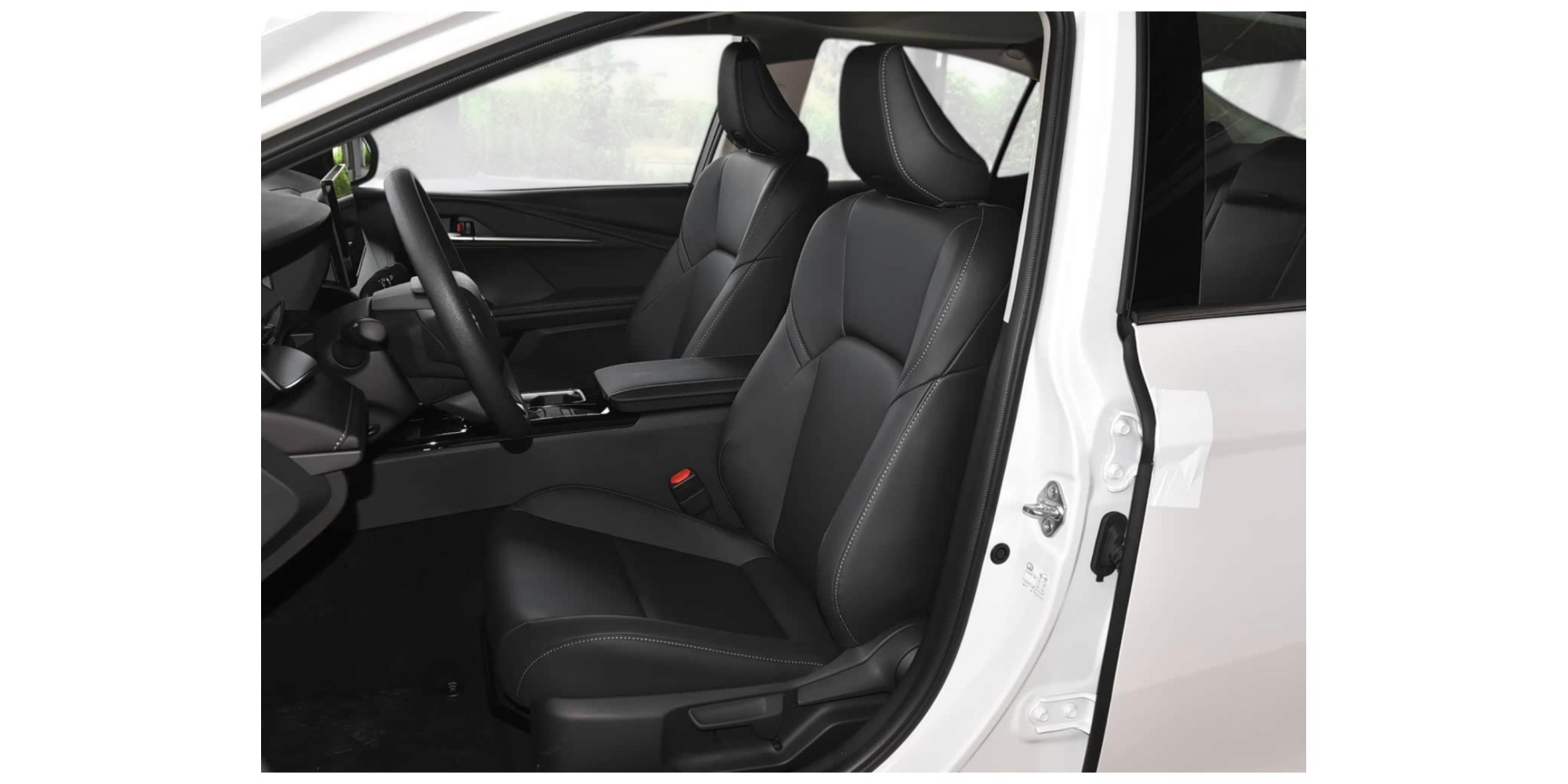 Toyota Camry 2.0 gasolina, versión Luxury, con cambio automático CVT