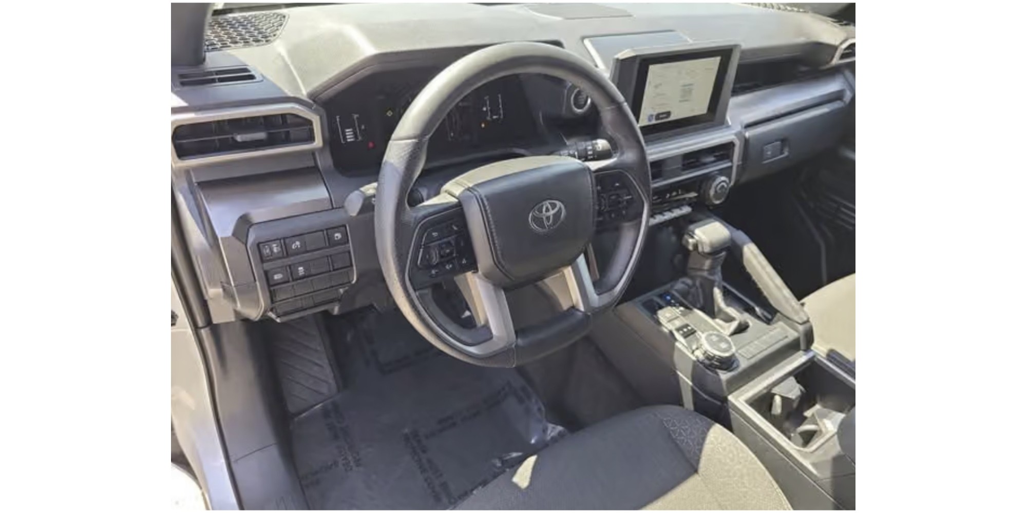 Toyota 4Runner SR5 4WD SUV | Margarita Motion C.A.