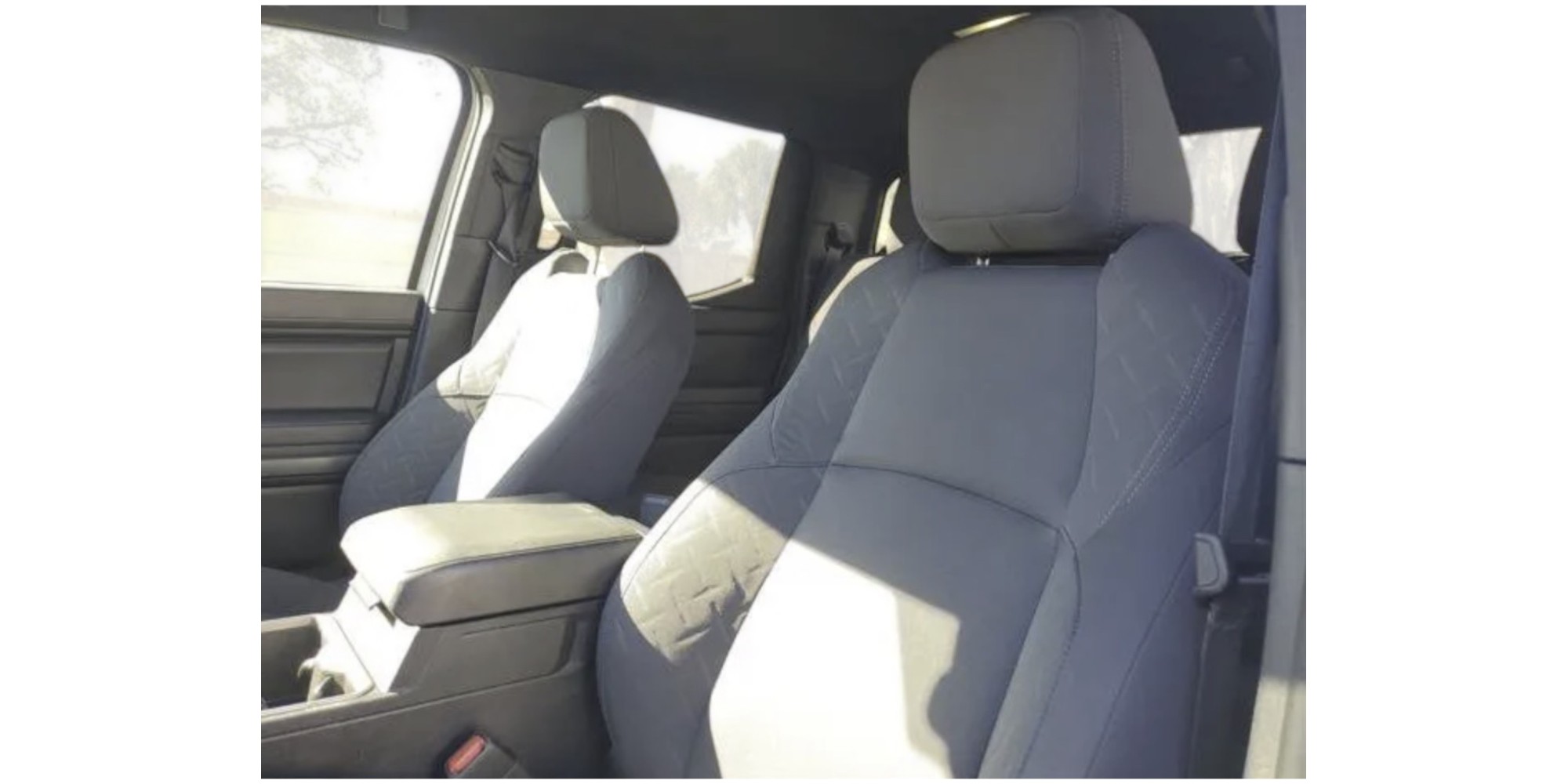 Toyota Tacoma SR5 4WD pickup truck for sale online