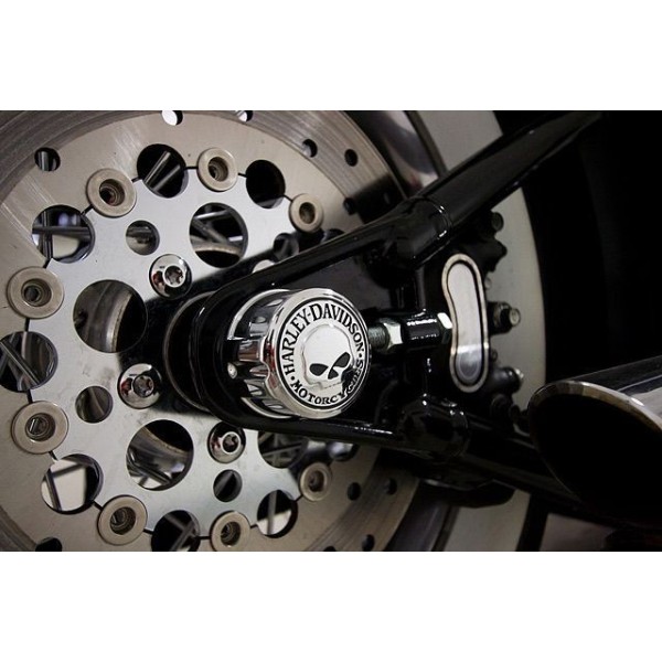 Harley-Davidson Softail | Deluxe Cruiser Motorcycle