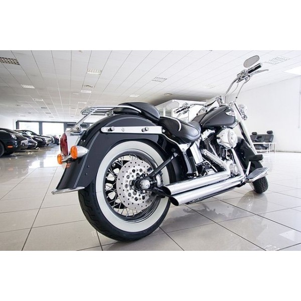 Harley-Davidson Softail | Deluxe Cruiser Motorcycle