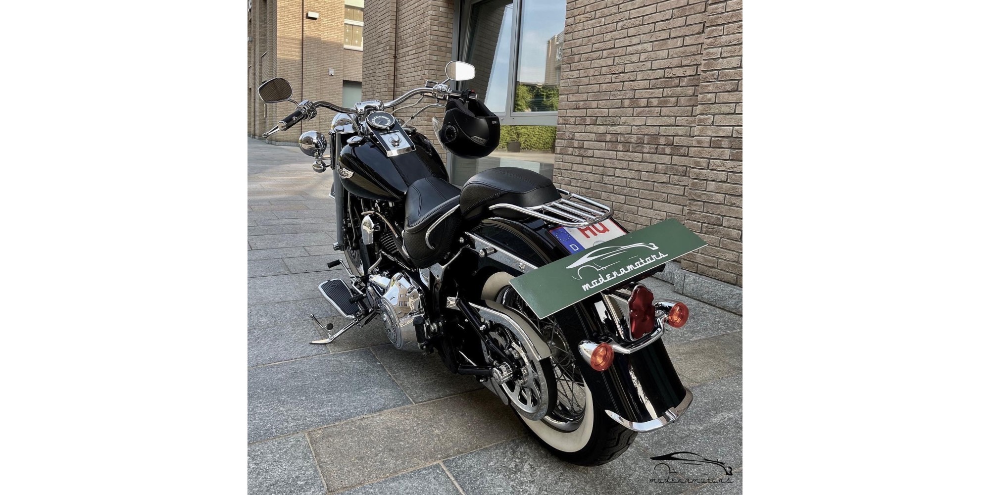 Harley-Davidson Softail | Deluxe Cruiser Motorcycle