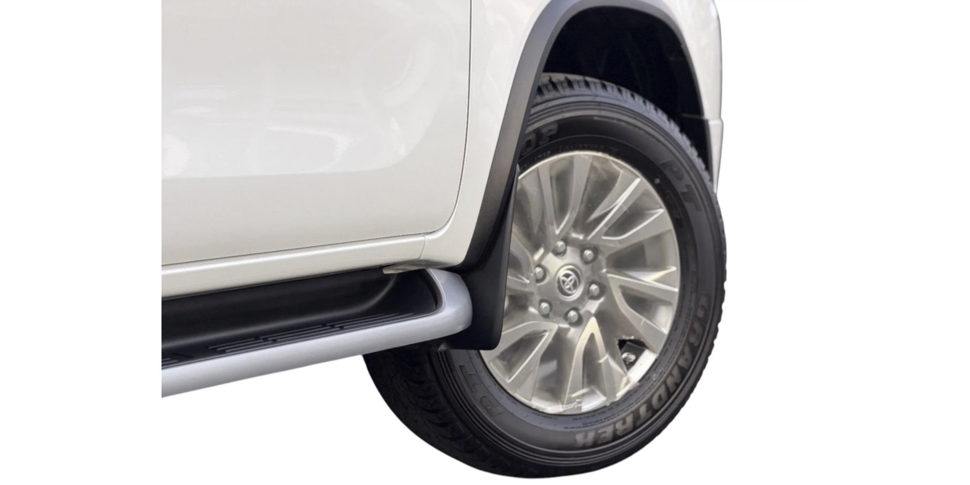Toyota Fortuner SR5 V6 4.0L Petrol 4x4 7 Seats