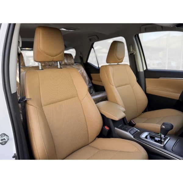 Toyota Fortuner SR5 V6 4.0L Petrol 4x4 7 Seats