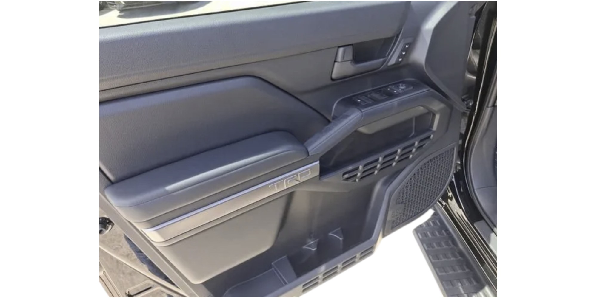 Toyota 4Runner TRD Off-Road Premium 4WD Margarita Motion
