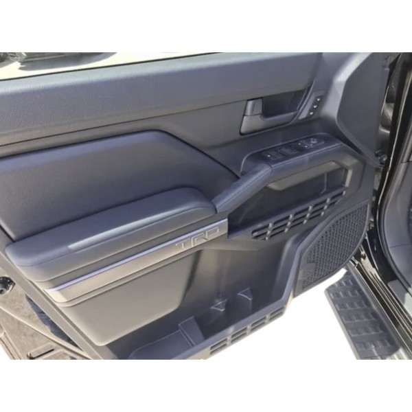Toyota 4Runner TRD Off-Road Premium 4WD Margarita Motion