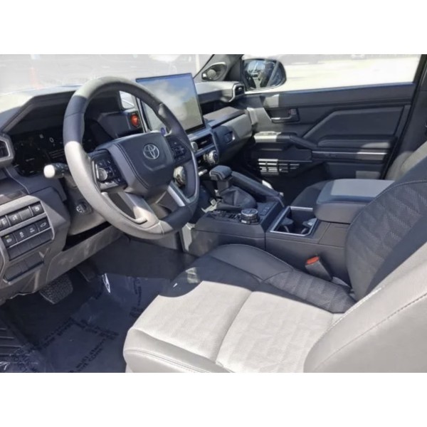 Toyota 4Runner TRD Off-Road Premium 4WD Margarita Motion
