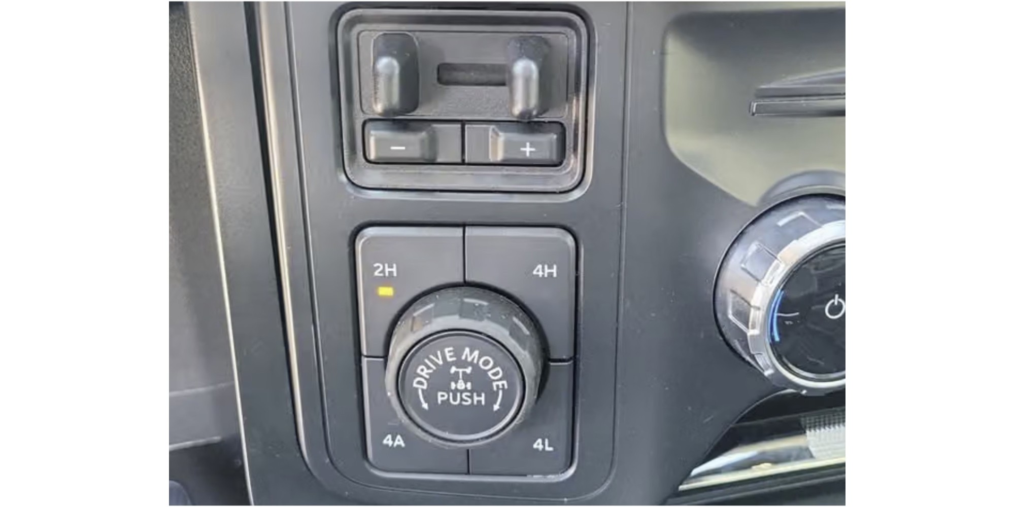 Ford F150 Raptor 3.5L V6 AWD 450 HP | Margarita Motion