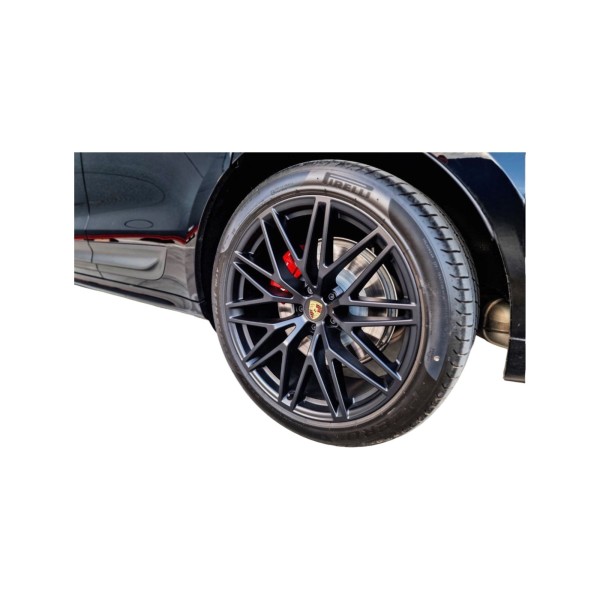 Porsche Macan GTS | Style and Performance