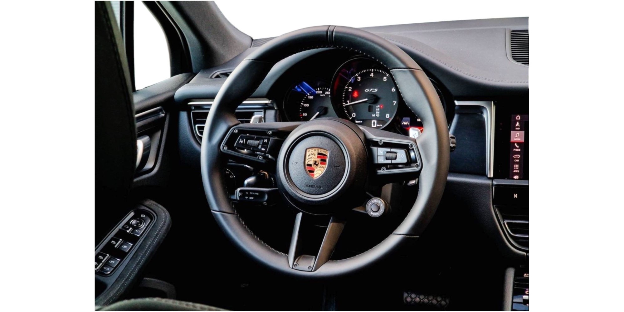 Porsche Macan GTS | Style and Performance