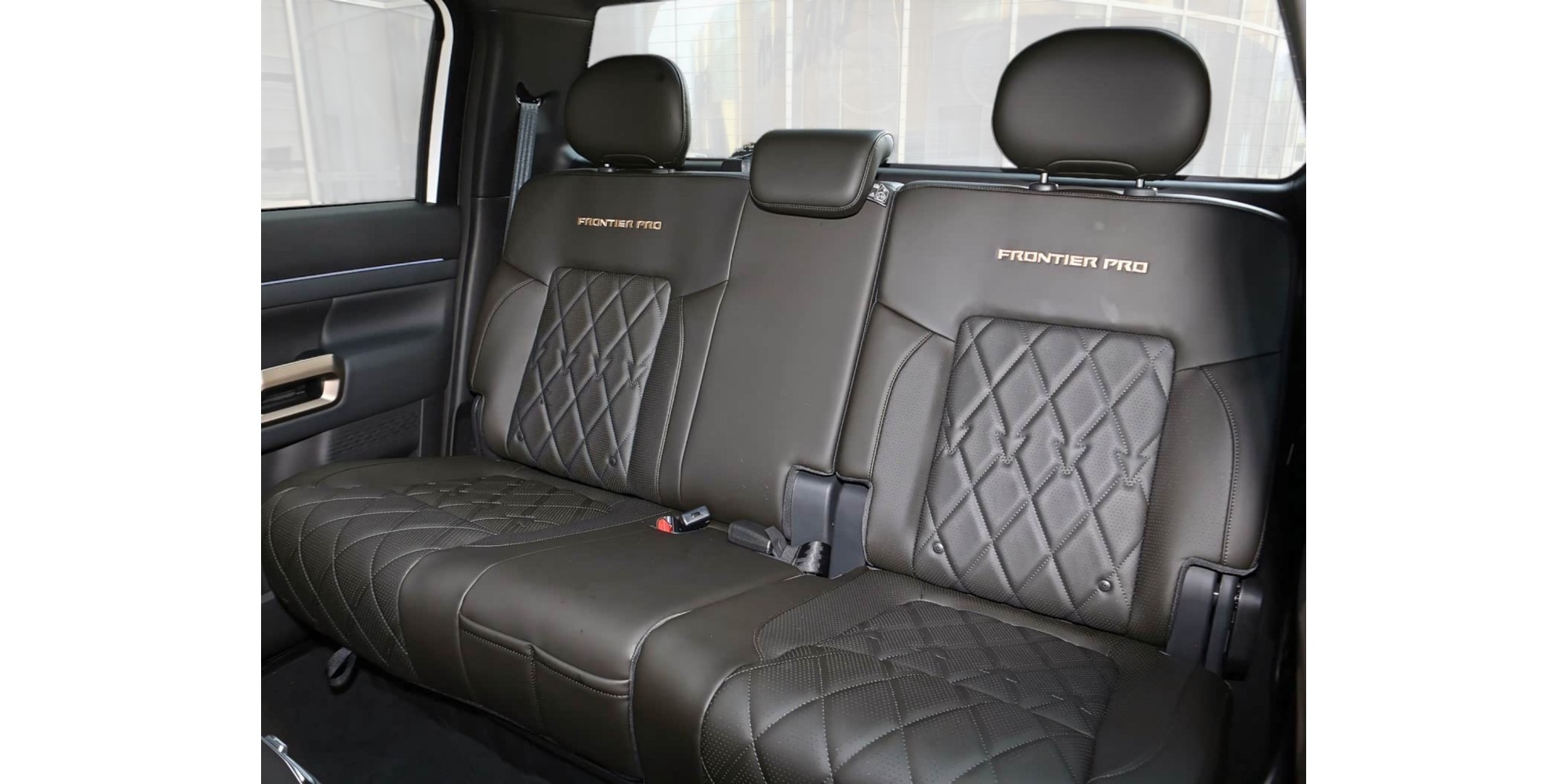 Nissan Frontier Pro 2.0 Hybrid 4WD Automatic for Sale