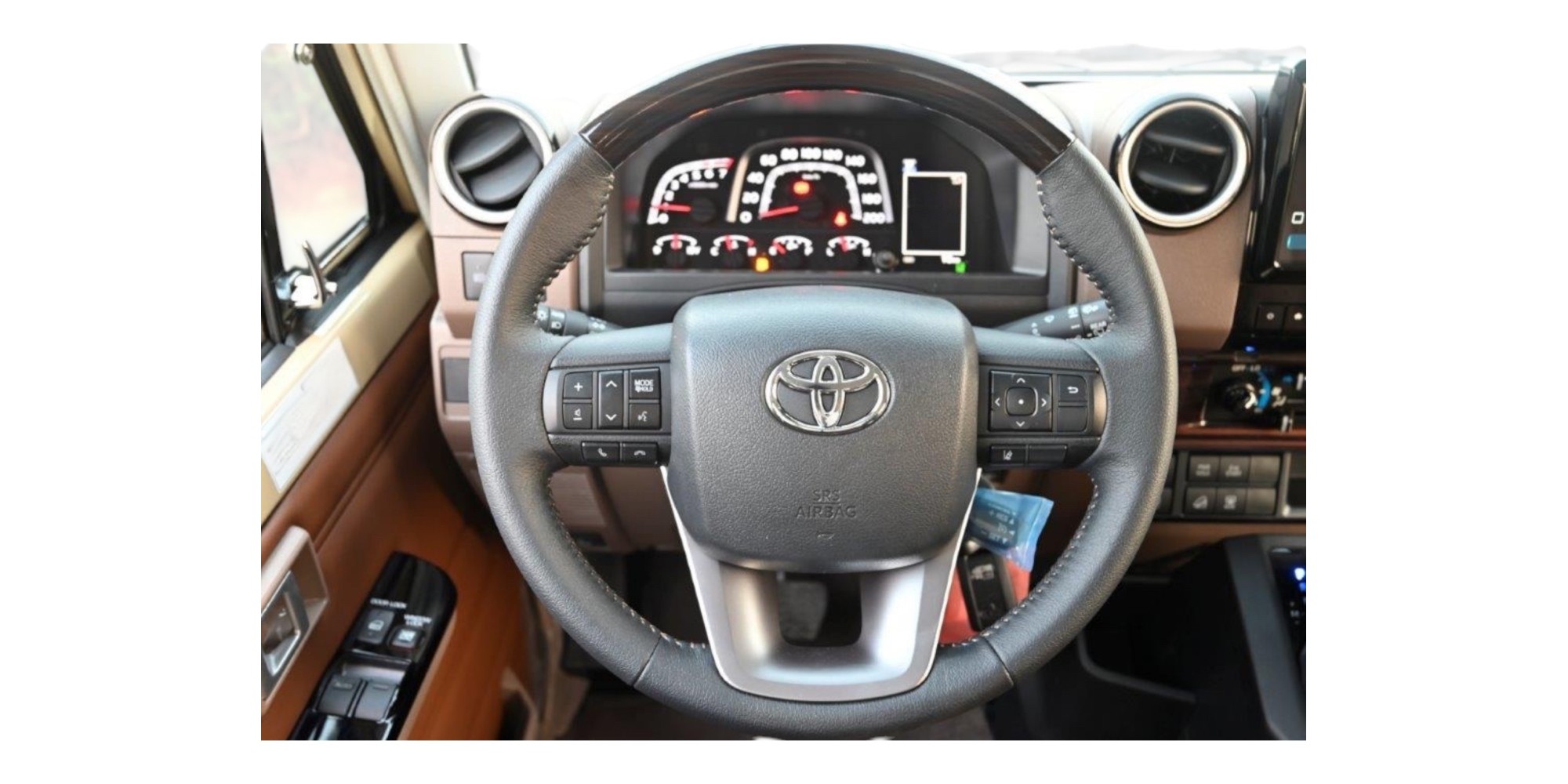 Toyota Land Cruiser 71 AT 4.0 Petrol Margarita Motion C.A.