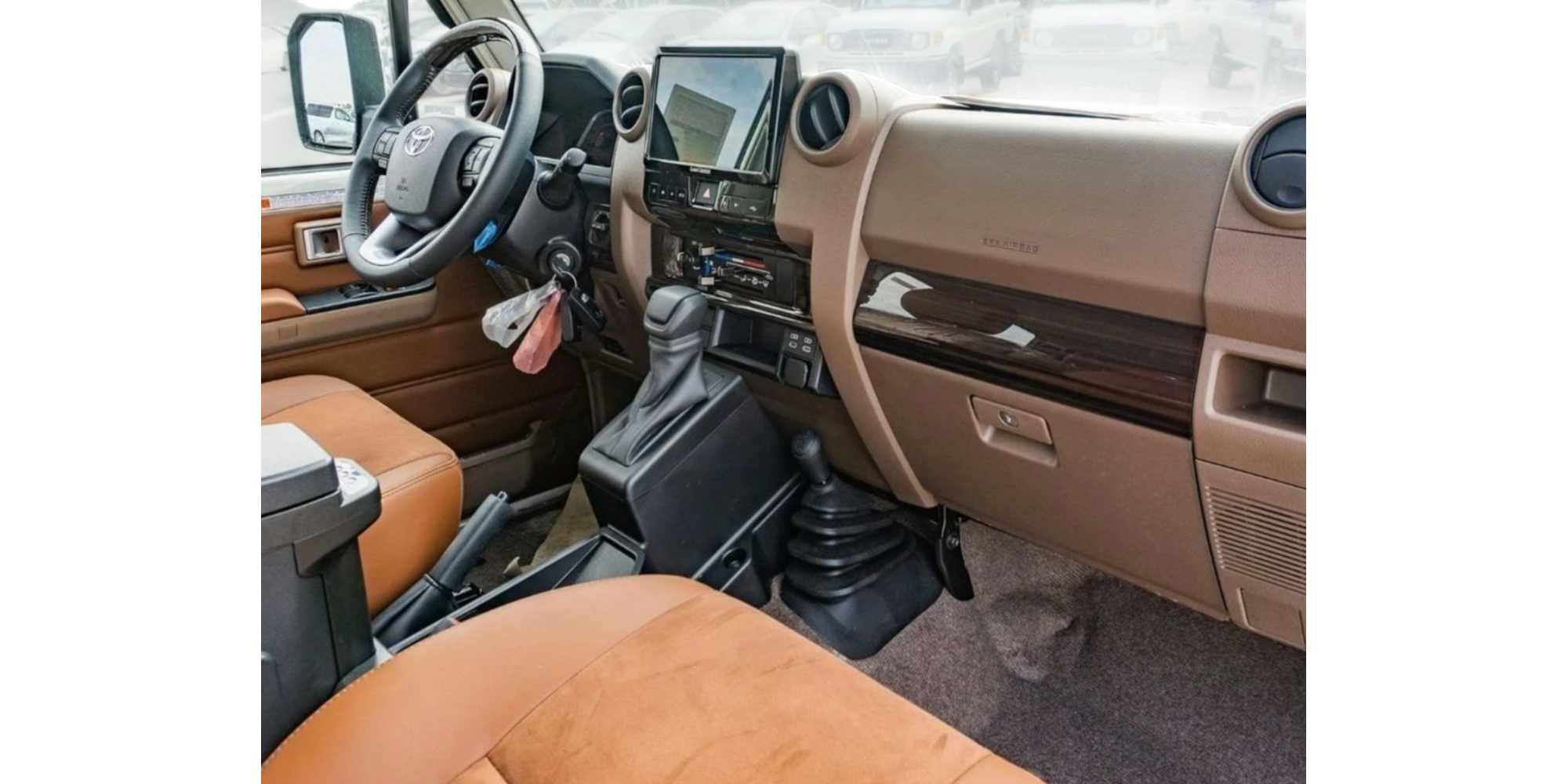 Toyota Land Cruiser 71 AT 4.0 Petrol Margarita Motion C.A.