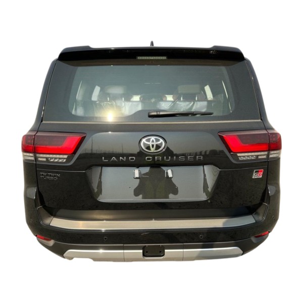 Toyota Land Cruiser 300 GR SPORT Diesel - Margarita Motion CA