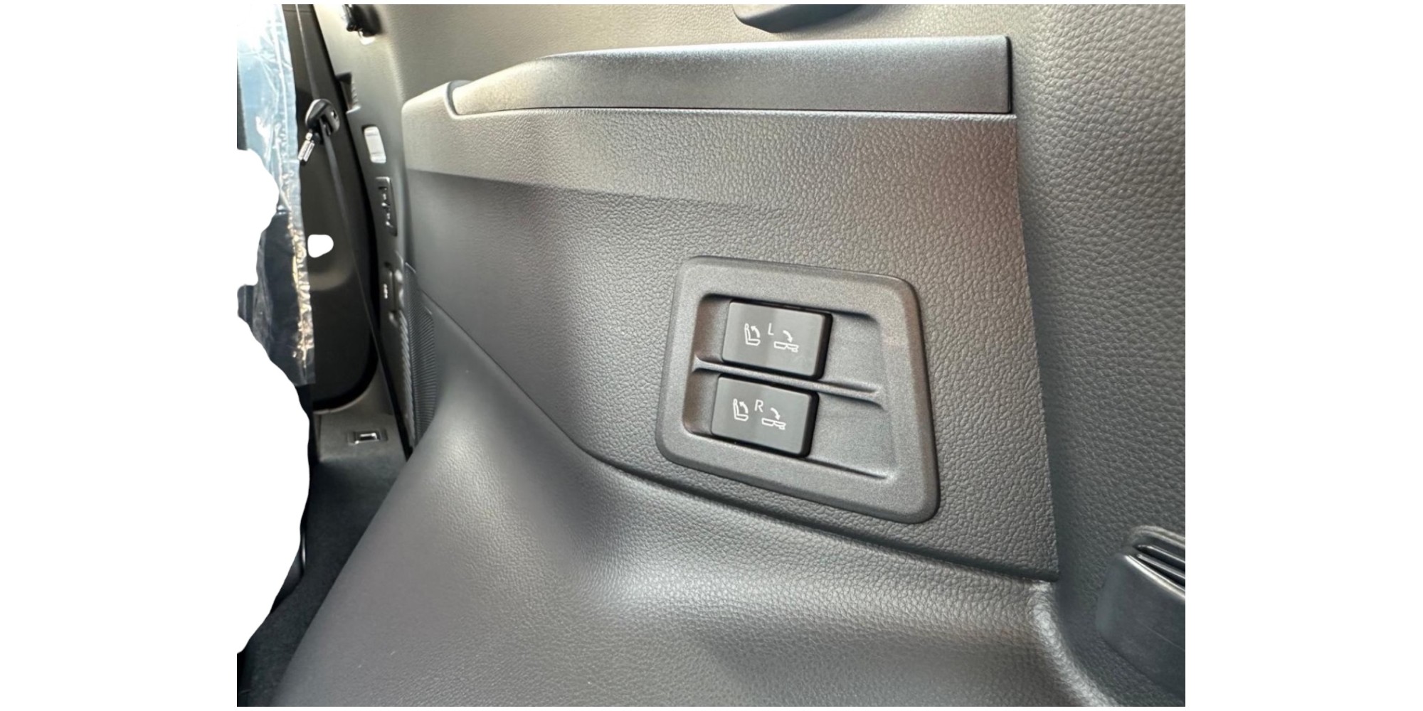 Toyota Land Cruiser 300 GR SPORT Diesel - Margarita Motion CA
