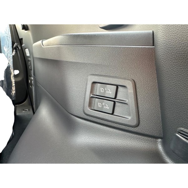 Toyota Land Cruiser 300 GR SPORT Diesel - Margarita Motion CA