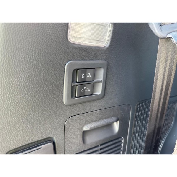 Toyota Land Cruiser 300 GR SPORT Diesel - Margarita Motion CA