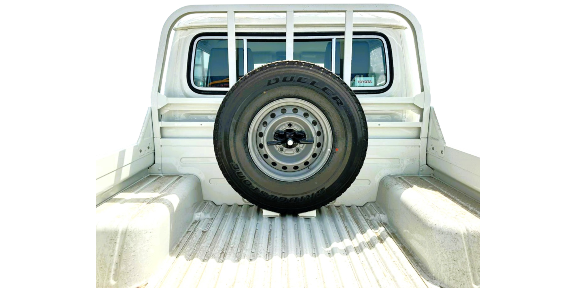 Toyota Land Cruiser 79 Double Cab 2.8L Diesel 4WD for Sale
