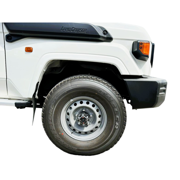Toyota Land Cruiser 79 Double Cab 2.8L Diesel 4WD for Sale