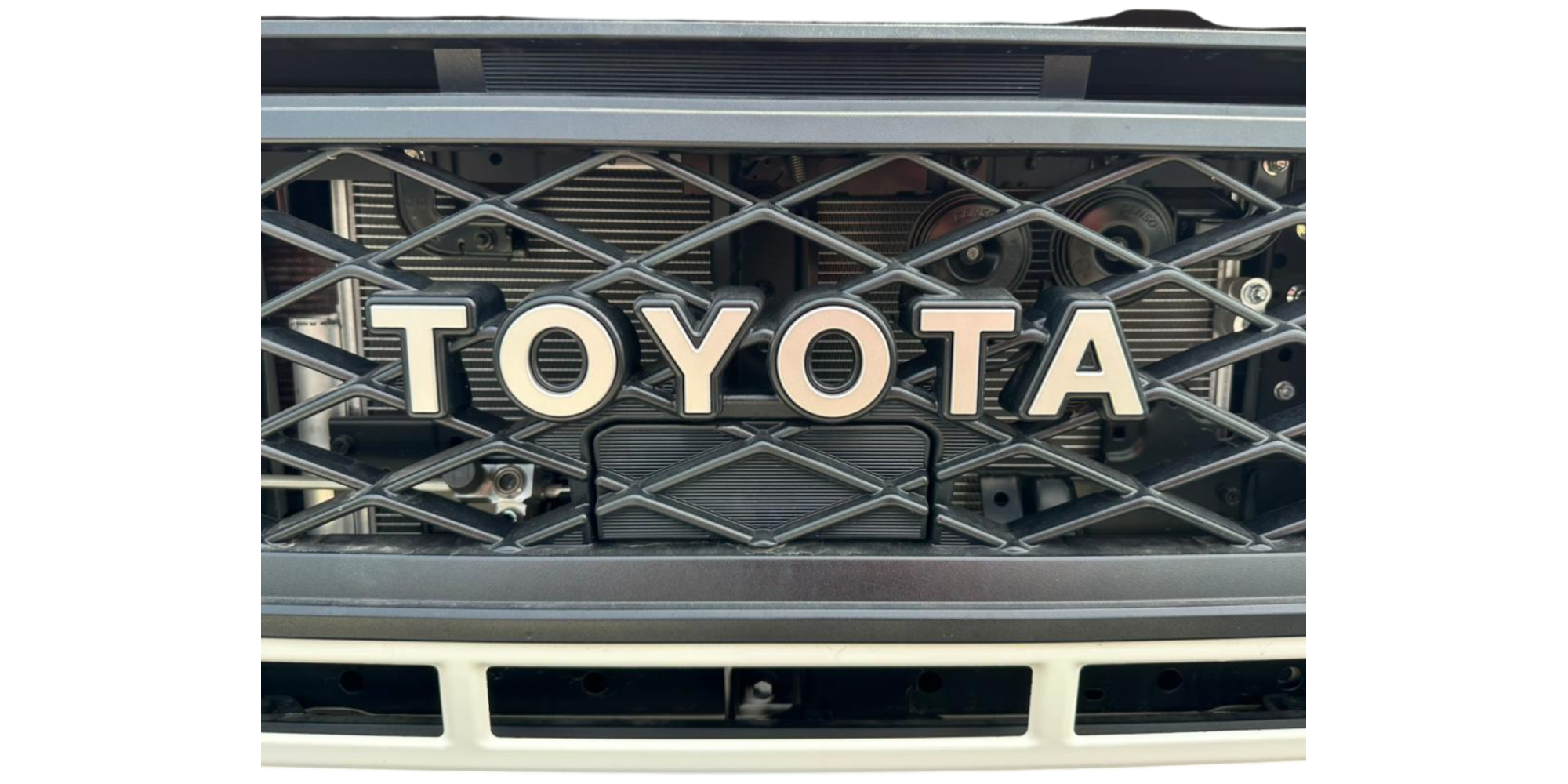 Toyota Land Cruiser 79 Double Cab 2.8L Diesel 4WD for Sale
