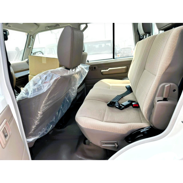 Toyota Land Cruiser 79 Double Cab 2.8L Diesel 4WD for Sale