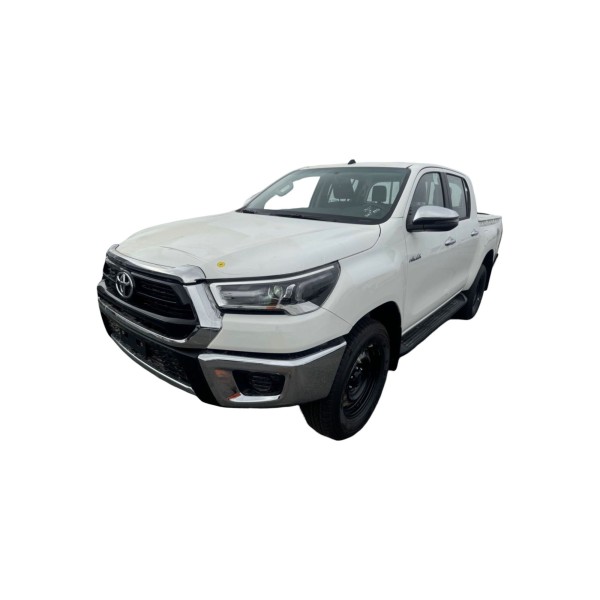 Toyota Hilux SR5 | Rugged and Reliable