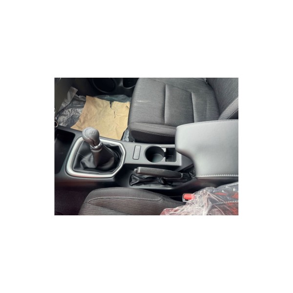 Toyota Hilux SR5 | Rugged and Reliable