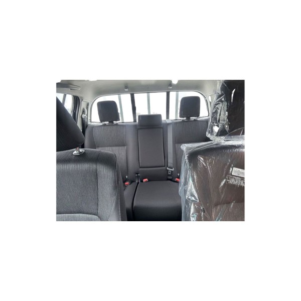 Toyota Hilux SR5 | Rugged and Reliable