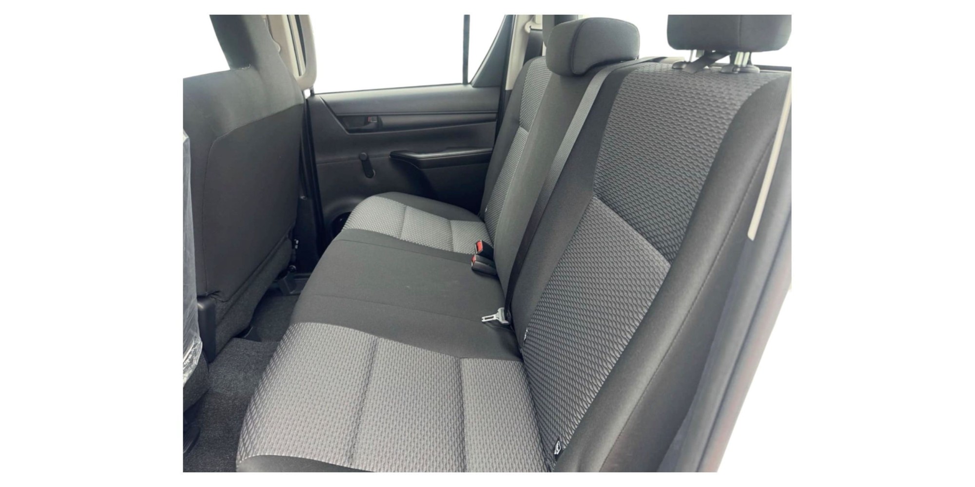 Toyota Hilux Standard | Power and Versatility