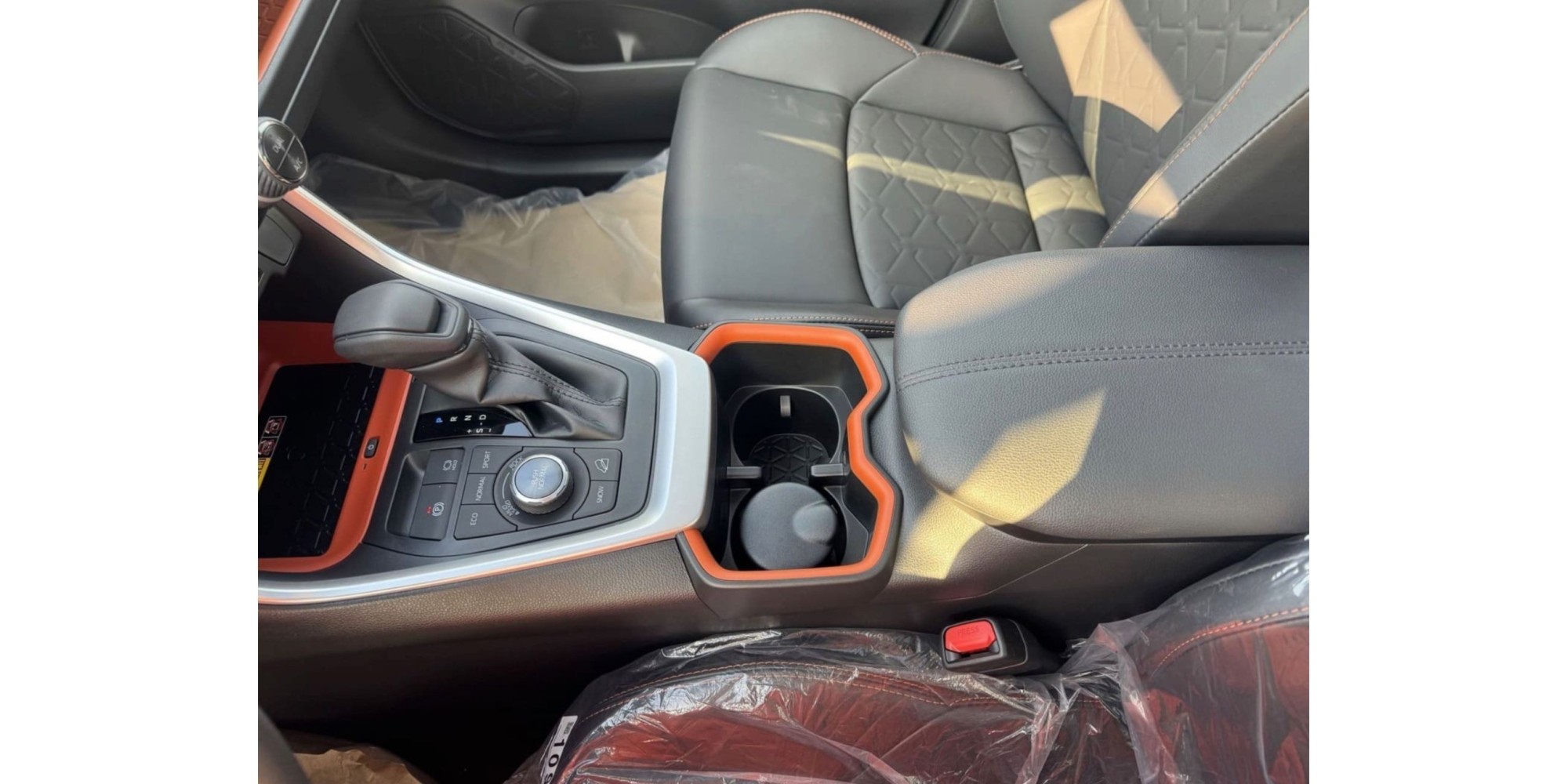 Toyota RAV 4 Adventure | Style and Comfort