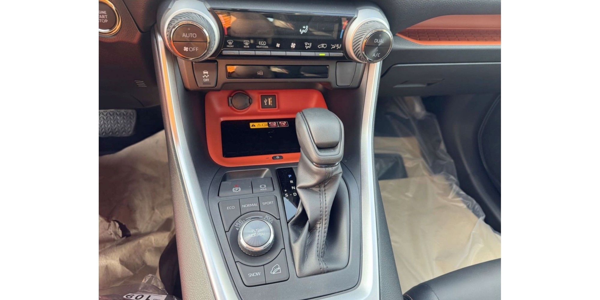 Toyota RAV 4 Adventure | Style and Comfort