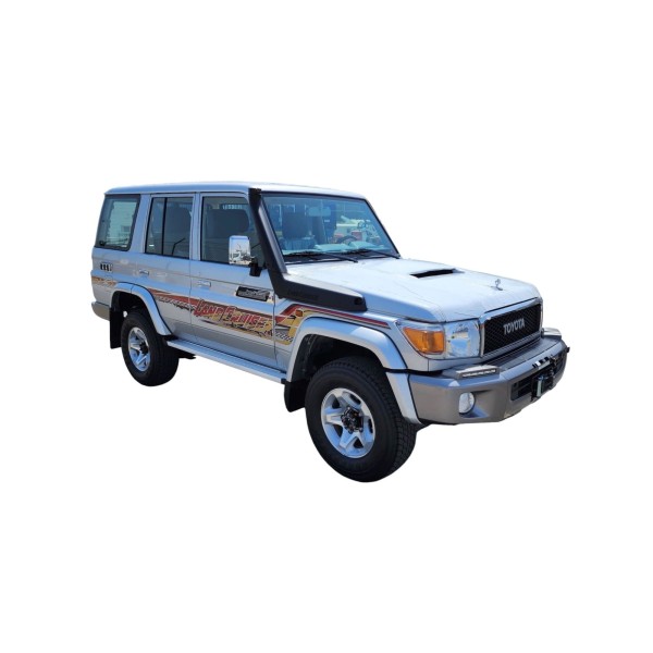 Toyota Land Cruiser 76 | Power and Style