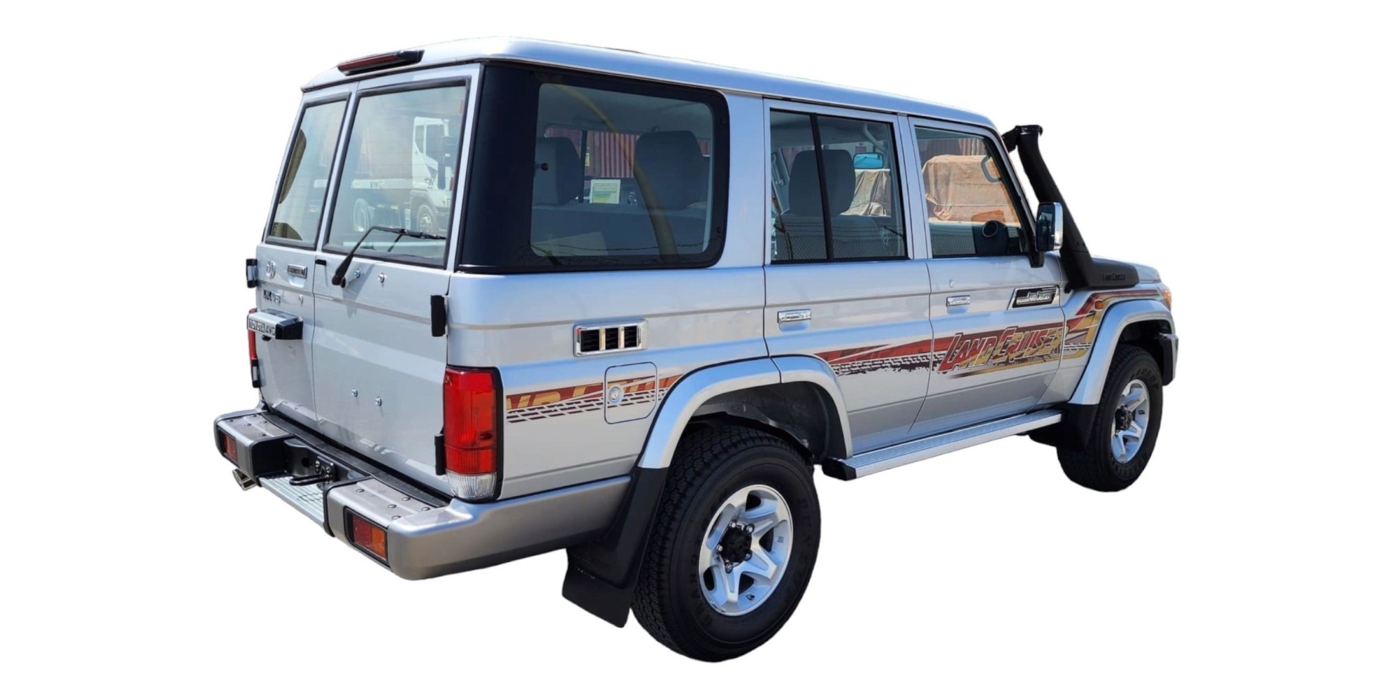 Toyota Land Cruiser 76 | Power and Style